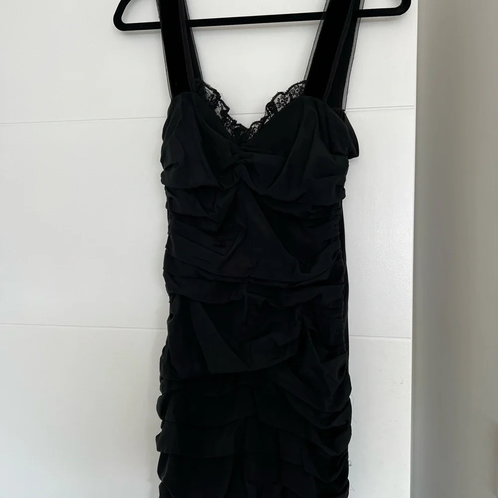 Dolce & Gabbana mini dress like new - Picture 3 of 6